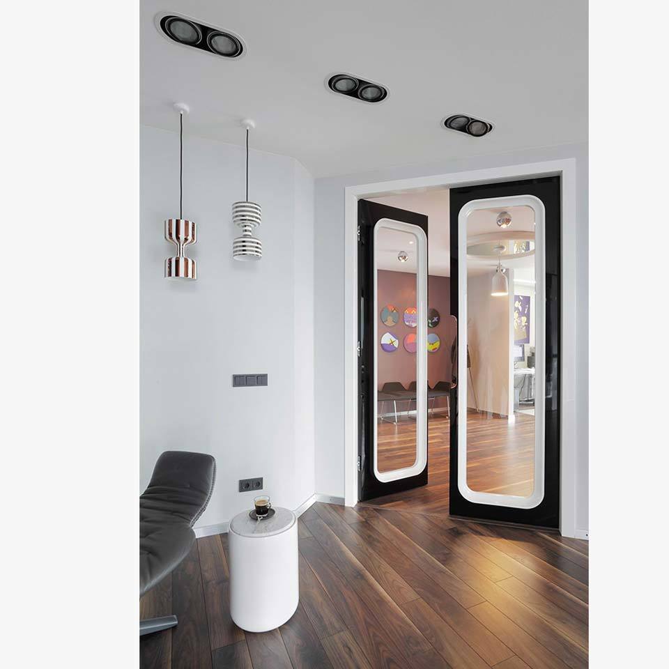 Двери в дизайн-студии - Вид на холл - Elizarova Design Studio